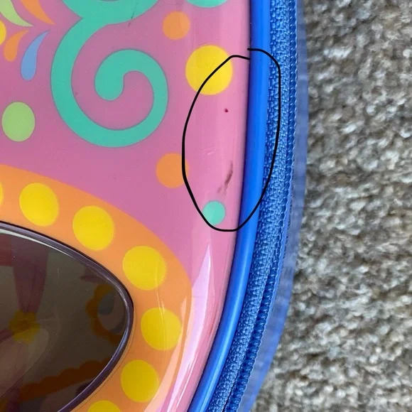 Littlest Pet Shop Carrying Storage Case with Accessories - Picture 13 of 15